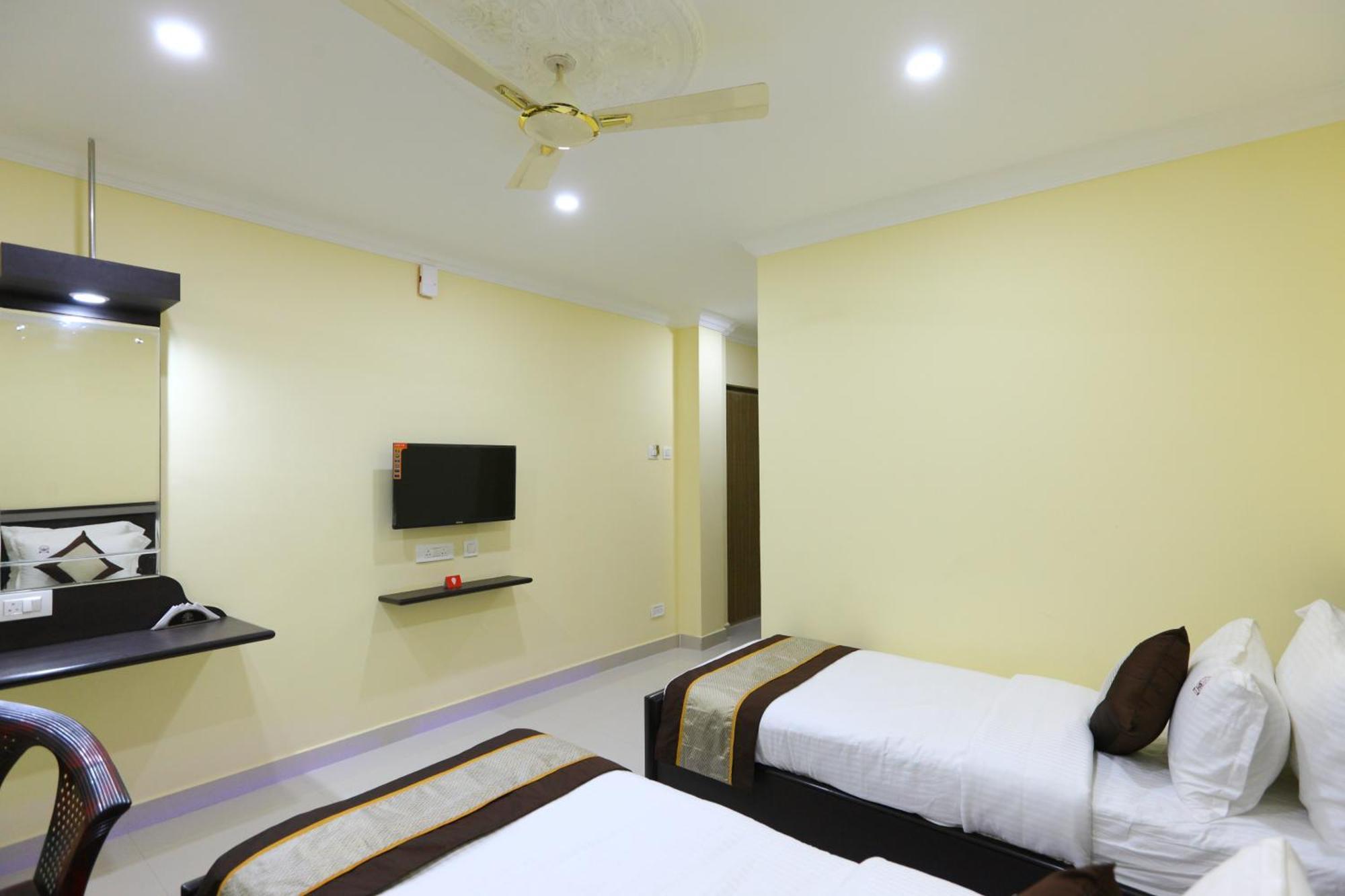 Hotel Salbala Inn - Near Airport Chennai Exterior foto