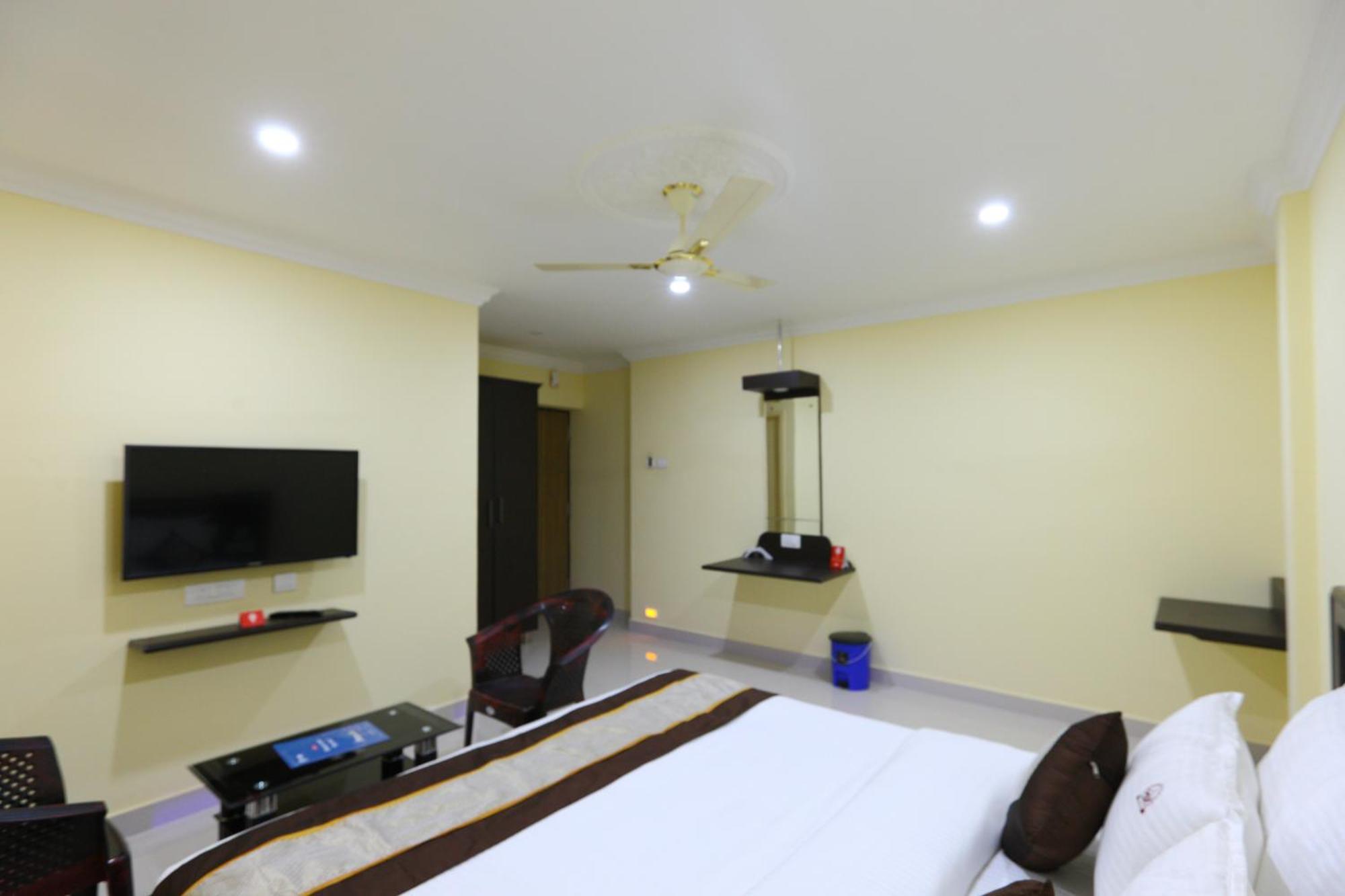 Hotel Salbala Inn - Near Airport Chennai Exterior foto